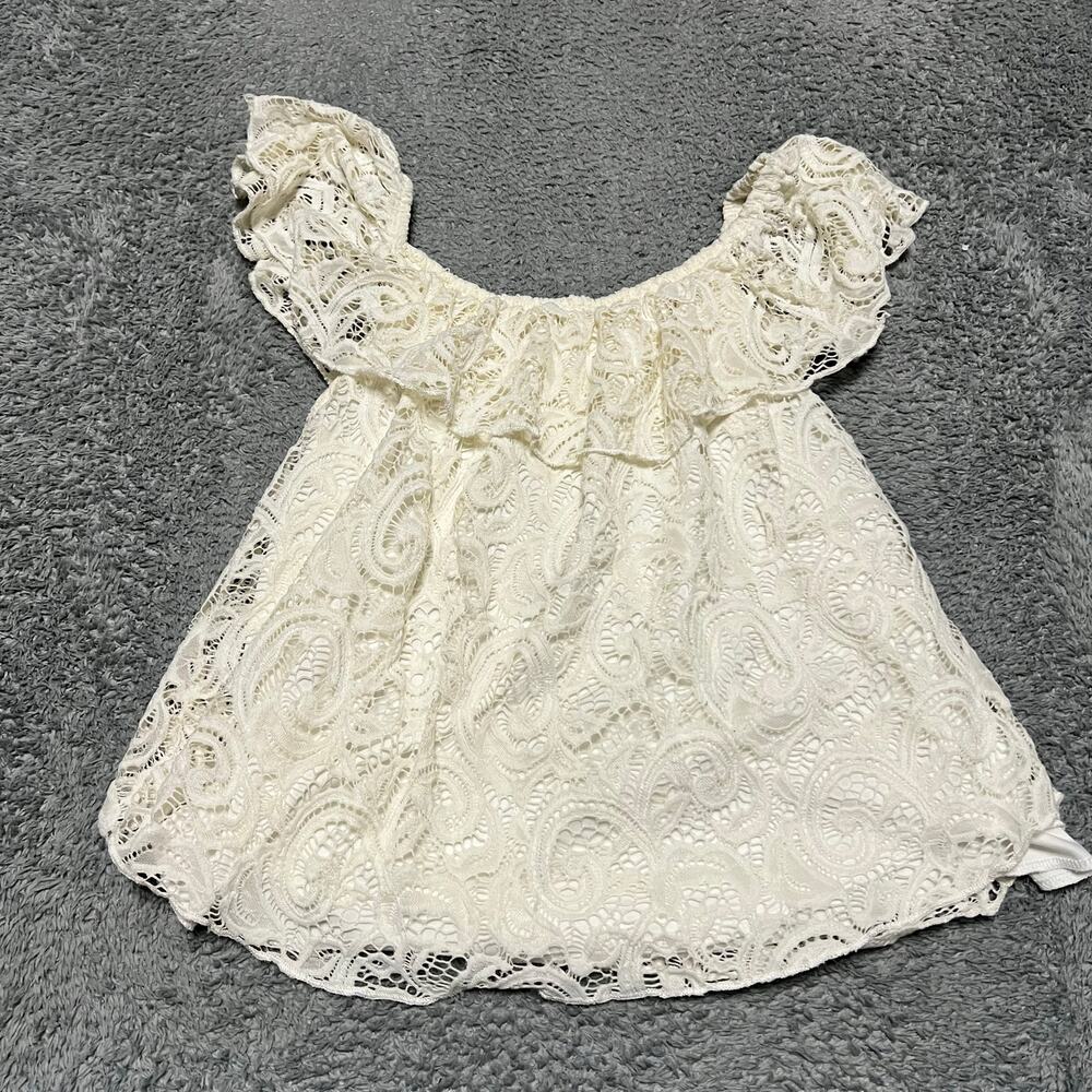 Free Kisses Tank Womens Small Off White Cream Lace Short Shirt